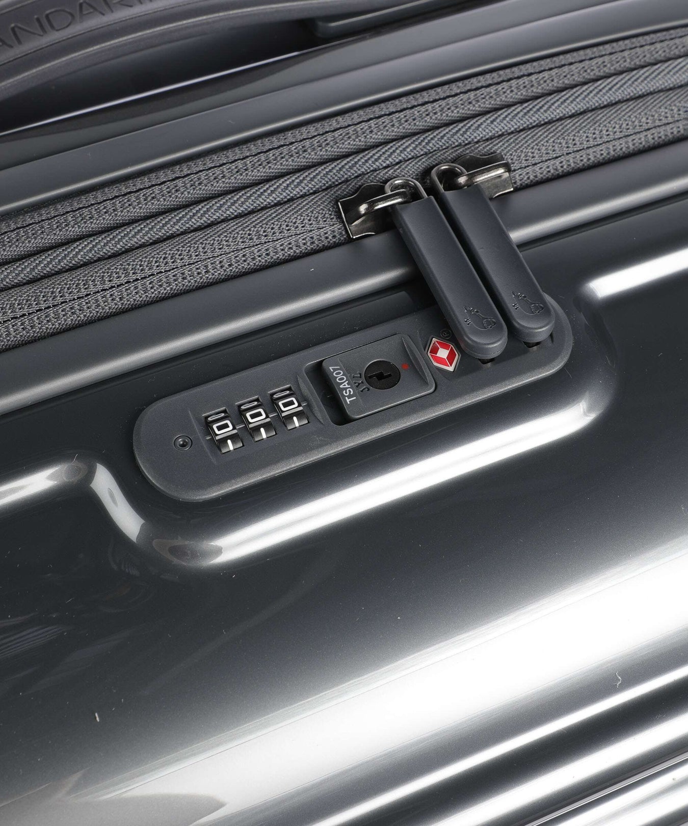 Mandarina Duck Logoduck+ Metal Spinner (4 wheels) anthracite