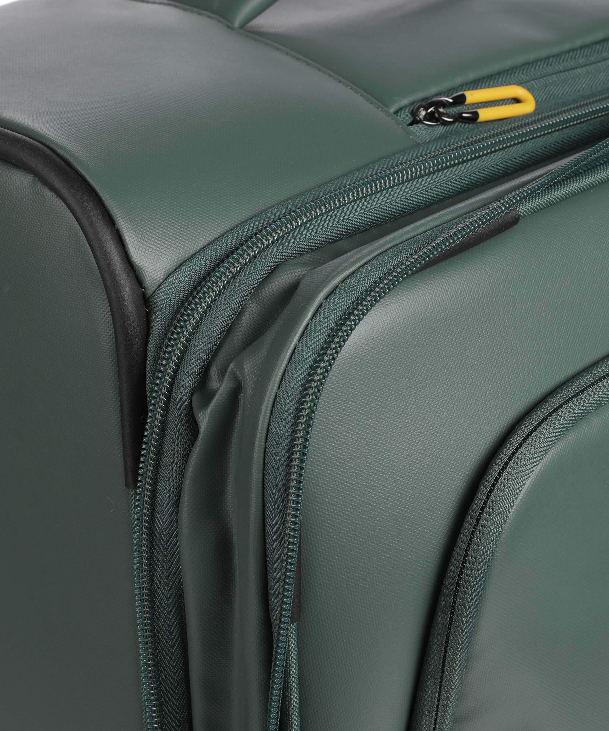 Mandarina Duck Eco Coated Spinner (4 wheels) deep green
