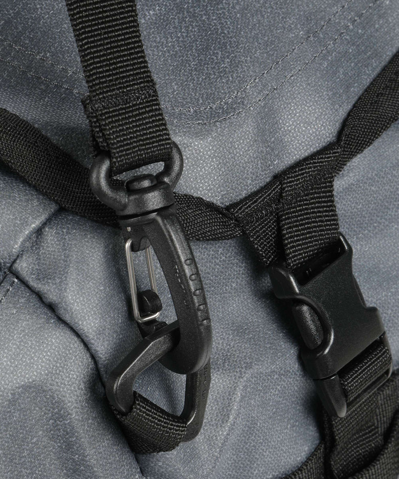 Eagle Creek Cargo Hauler 40 Weekend bag charcoal