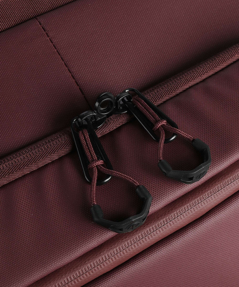 Eagle Creek Tarmac 95 Spinner (4 wheels) currant