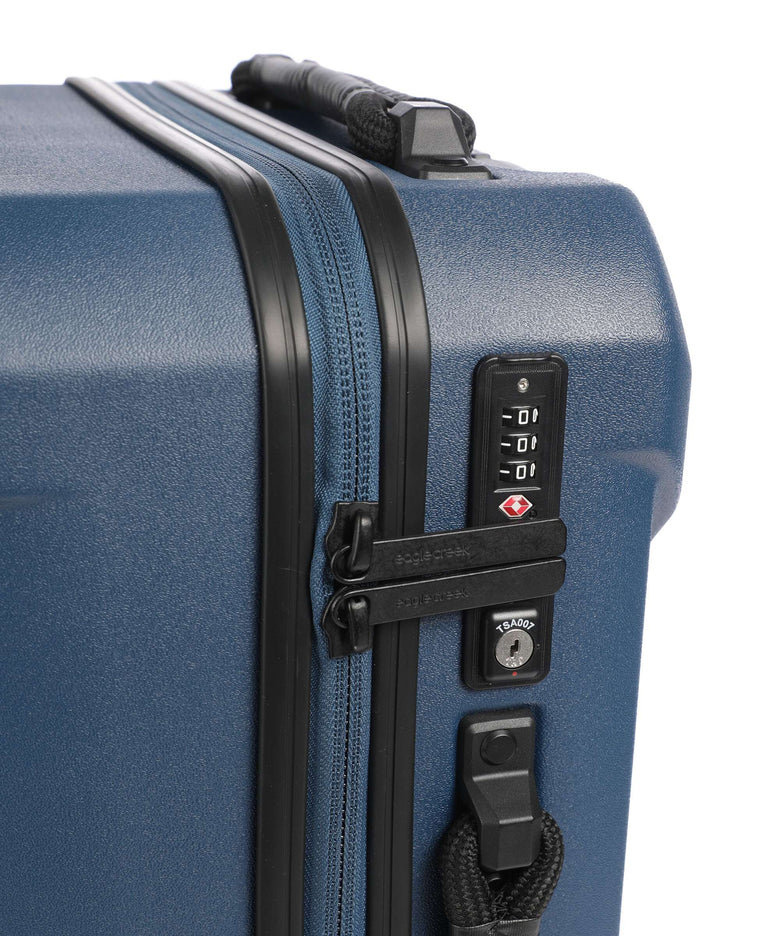 Eagle Creek Tarmac Spinner (4 wheels) blue jay