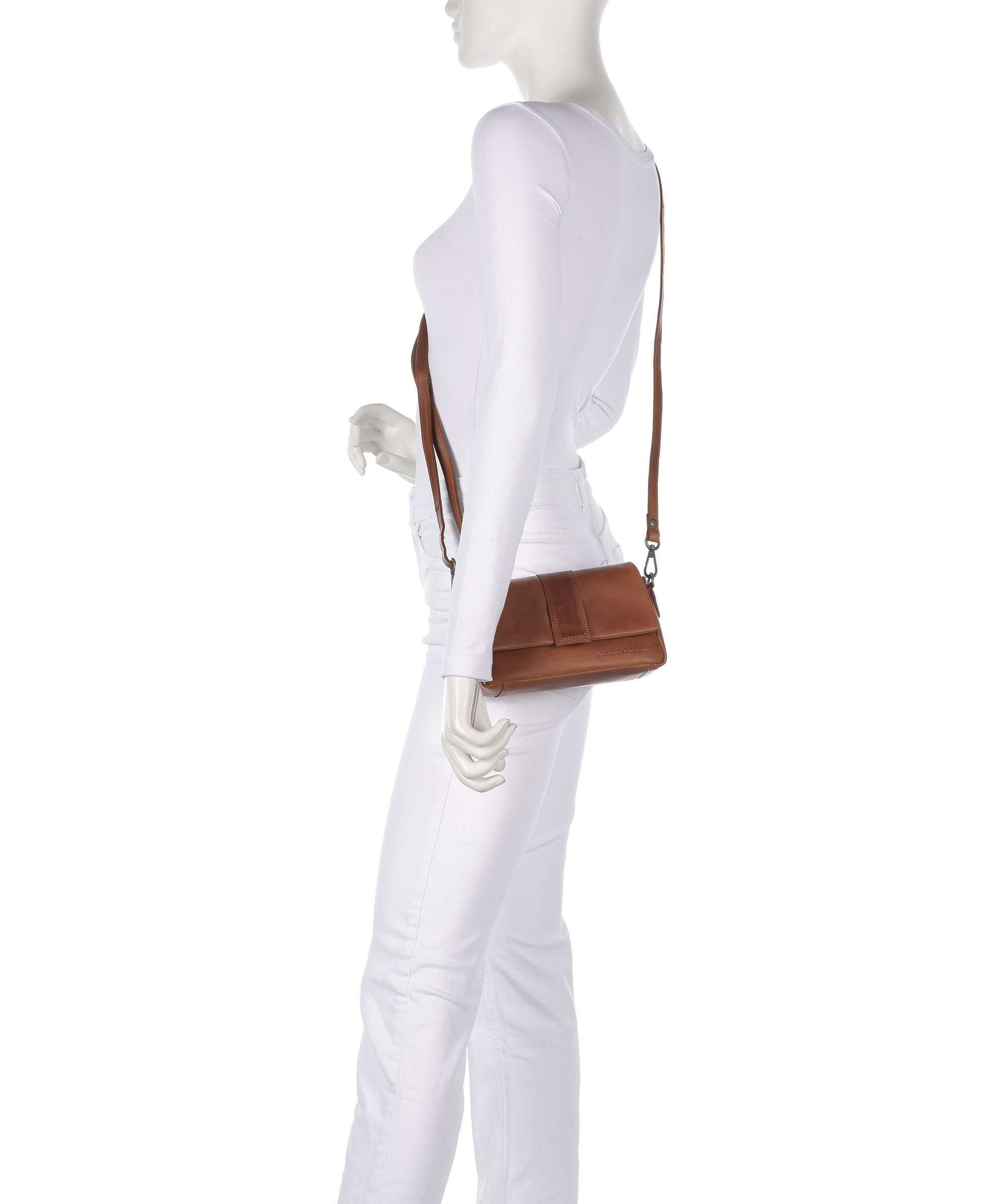The Chesterfield Brand Wax Pull Up Cow Clifden Shoulder bag cognac