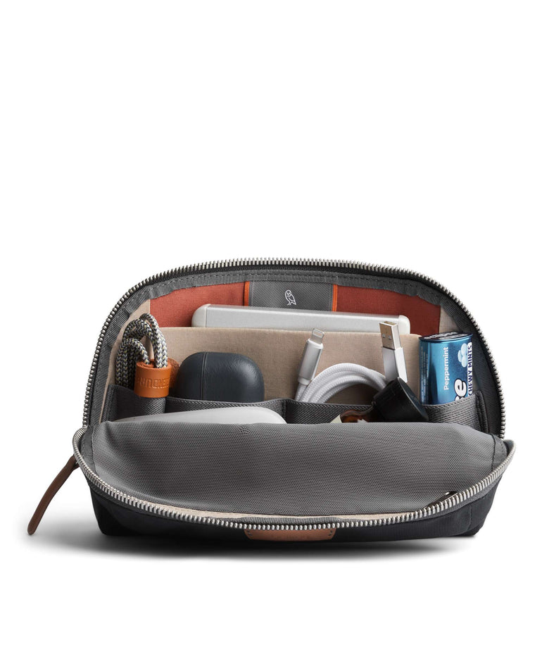 Bellroy Tech Desk Caddy Travel accessory slate