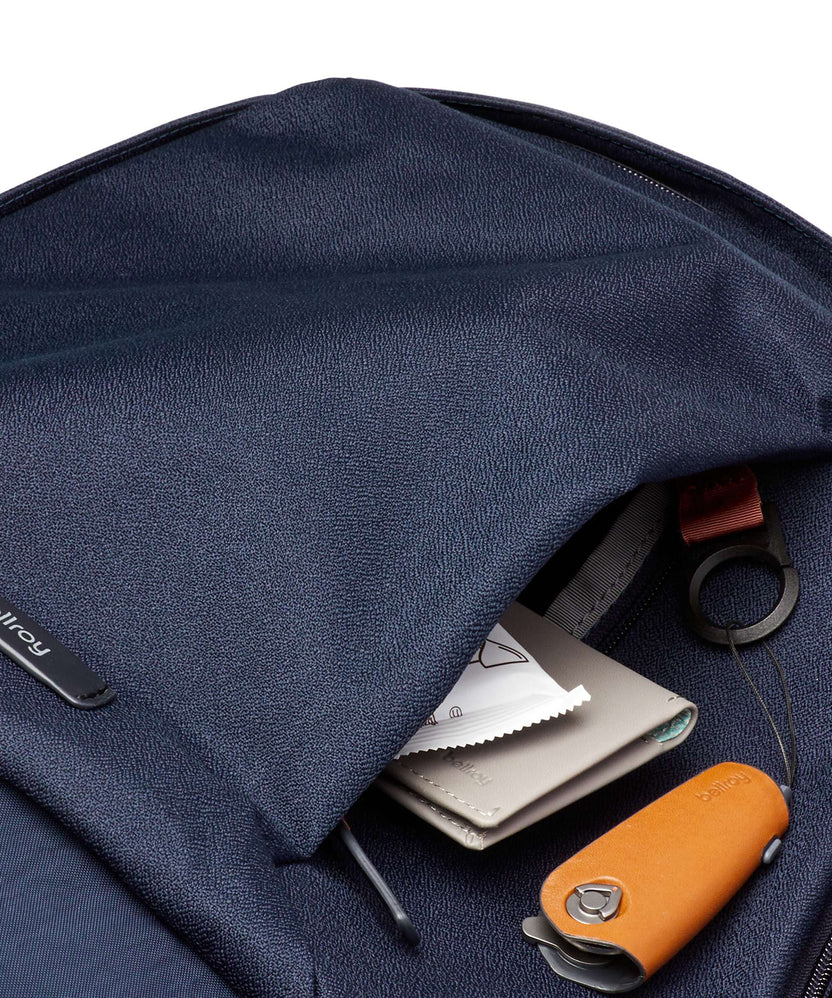 Bellroy Classic 20L Backpack navy