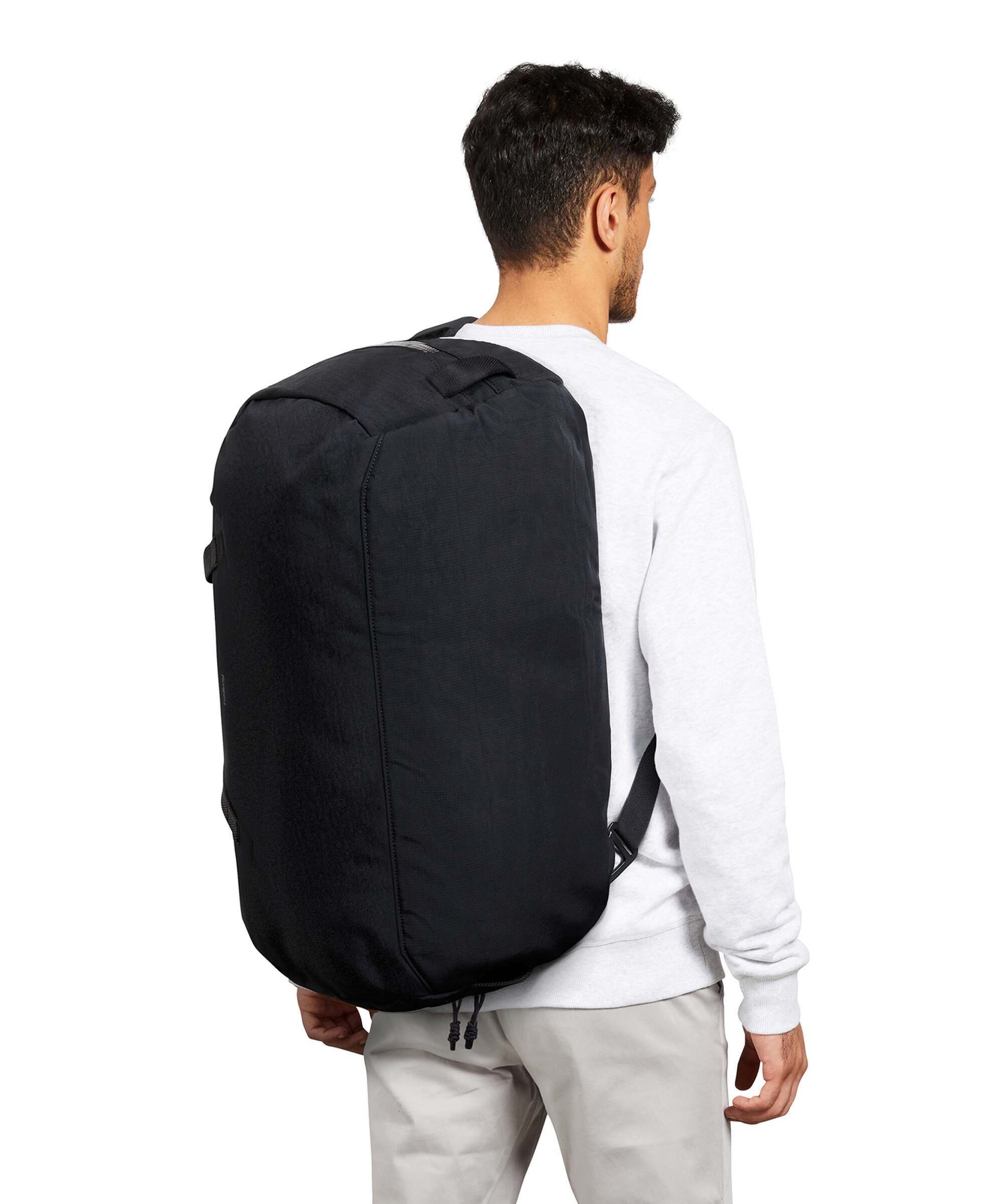 Bellroy Venture 55 Travel bag black