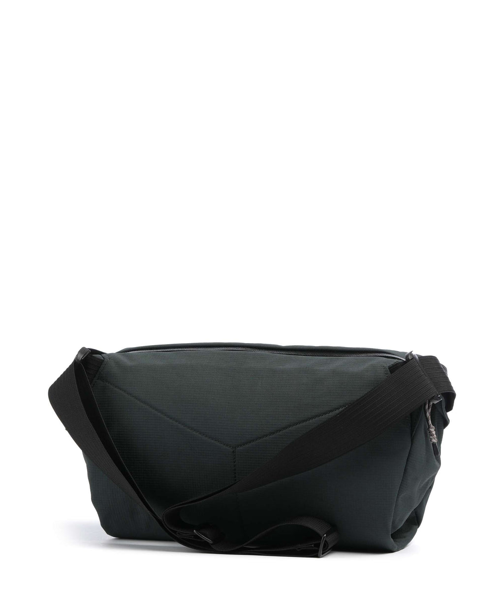 Bellroy Venture 9L Sling bag deep ocean