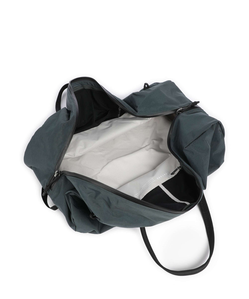 Bellroy Venture 55L Ready Weekend bag deep ocean