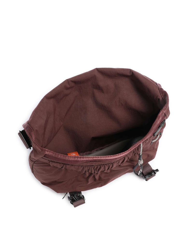 Bellroy Cinch 6 Mini Messenger bag burgundy