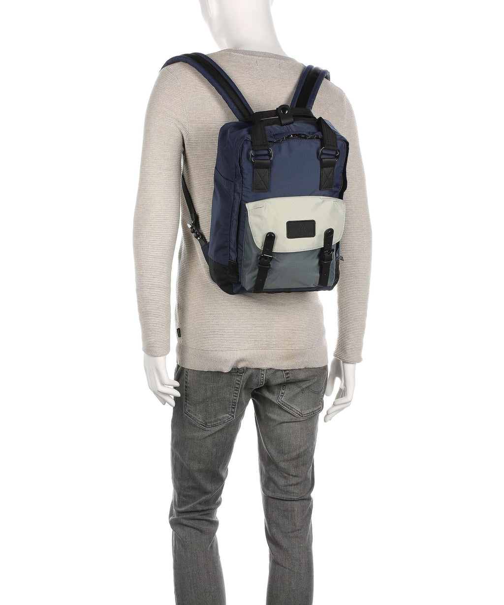 Doughnut Dreamwalker Macaroon Backpack stone/grey